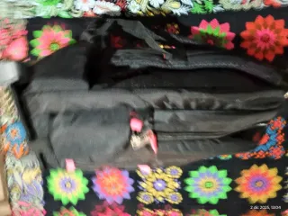Mochila con carrito negra