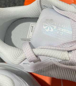 Zapatillas Nike Talla 39 Blancas/Plateadas