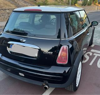 MINI Cooper Negro