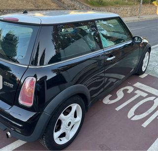 MINI Cooper Negro