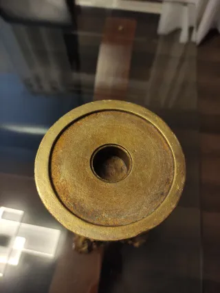 Portacandele in resina dorato invecchiato