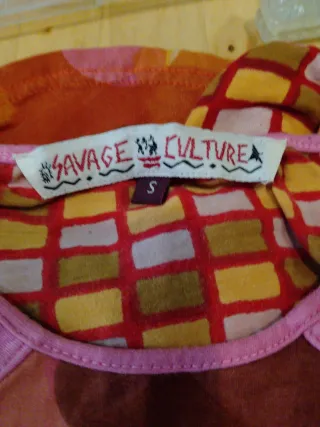 Conjunto camiseta y vaquero negros