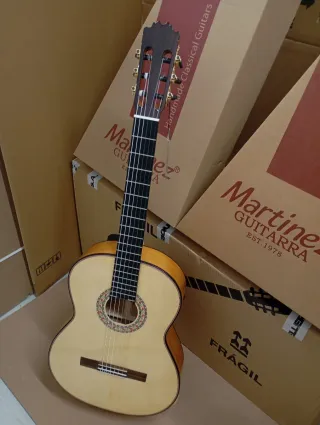 Guitarra Flamenca Maciza Ciprés