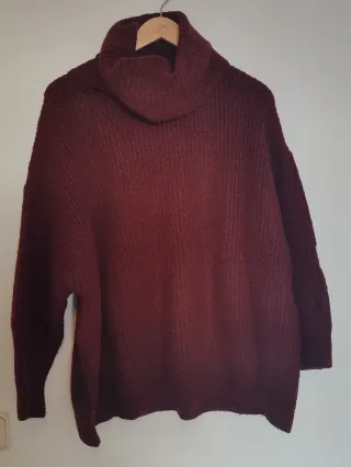 Jersey Zara cuello alto granate