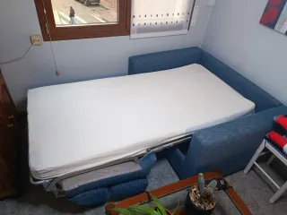 Sofá cama azul