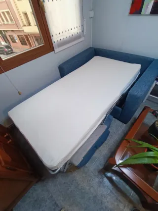 Sofá cama azul
