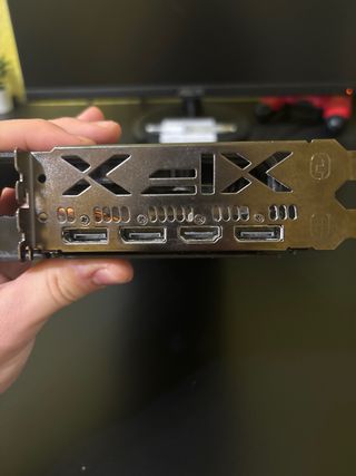 Tarjeta Gráfica  XFX AMD RX 5600 XT