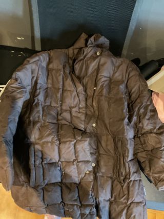 Abrigo acolchado marrón