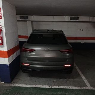 Garaje en venta en Ensanche - Sar en Santiago de Compostela