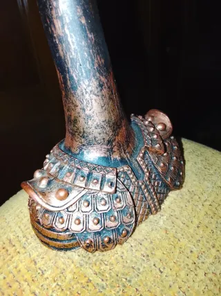 Figura decorativa antigua