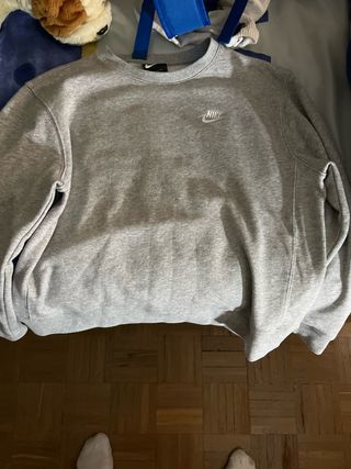 Sudadera Nike Gris