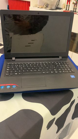 Portátil Lenovo Ideapad110 (pantalla rota)