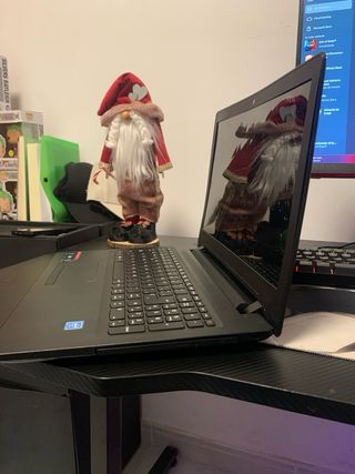 Portátil Lenovo Ideapad110 (pantalla rota)