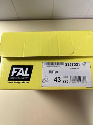Zapatos de seguridad A ESTRENAR