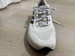 zapatillas Adidas blanca