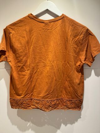 Camiseta naranja niña Zara