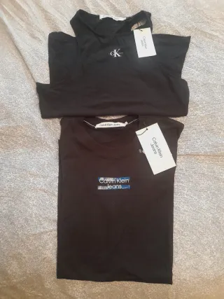 Camisetas a conjunto Calvin Klein. NUEVAS