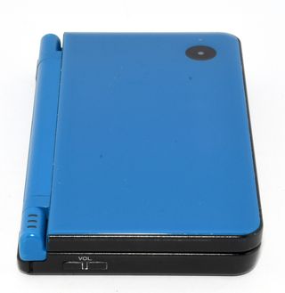Nintendo DSi XL Azul