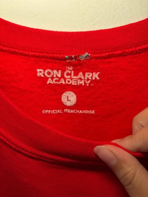 Felpa rossa Team Amistad Ron Clark Academy XL