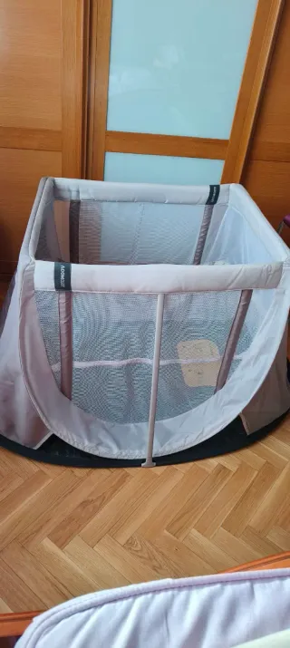 CUNA de viaje de la marca aeroMoov pop.play.sleep.