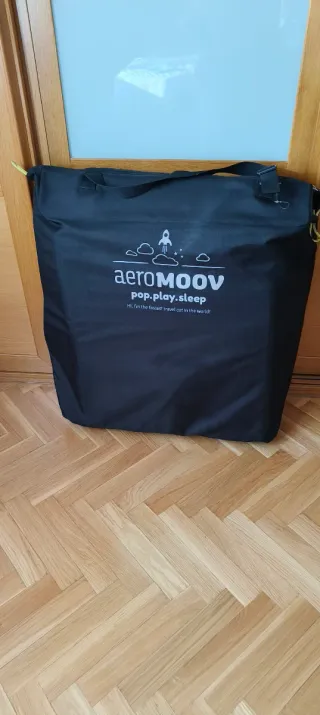 CUNA de viaje de la marca aeroMoov pop.play.sleep.
