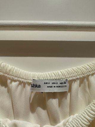 Blusa blanca manga larga crop top