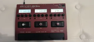 Pedalera Zoom B3n Multi-Effects para bajo eléctric