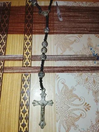 Rosario antiguo de cuentas