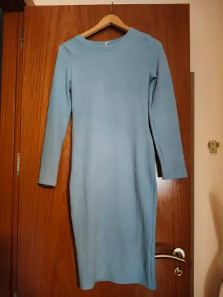 Vestido celeste manga larga