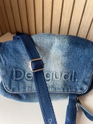 Bolso Desigual tejano impecable
