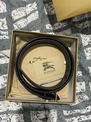 Cintura Burberry Pelle Nera Fibbia Argento