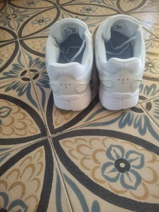 Zapatillas Nike P6000 Blancas