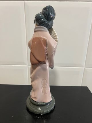 Figura Lladró Japonesa con Abanico