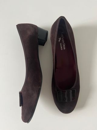 Zapatos de tacón marrones talla 44