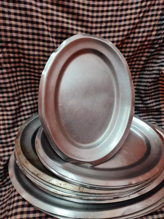 Set di vassoi in acciaio inossidabile (prezzo per unità)