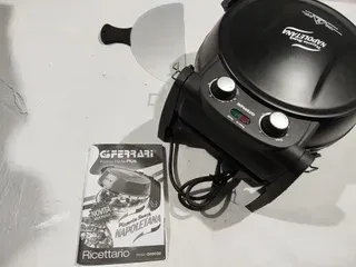 PIZZERA FERRARI NEGRA