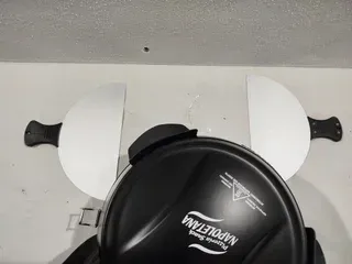 PIZZERA FERRARI NEGRA