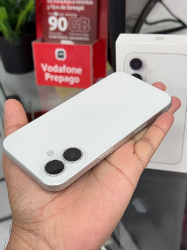 iPhone 16 128GB Bianco 99% Batteria