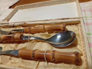 Set posate bambù e metallo vintage