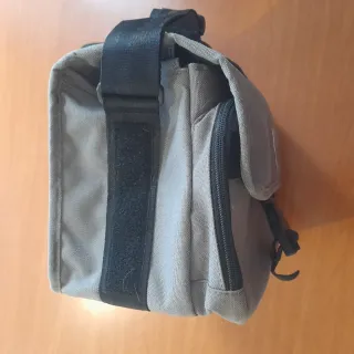 Borsa tracolla FLAB Reporter grigia, con scomparti