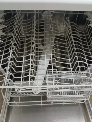 Lavavajillas AEG en perfectas condiciones