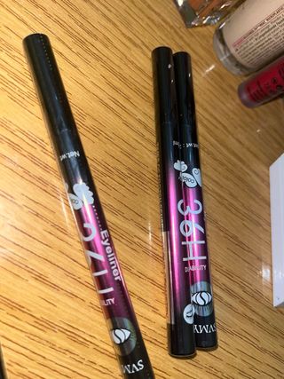 SVMY Eyeliner 36H Durabilidad Negro