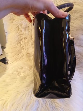 Borsa Solo Soprani vernice nera - logo collezione