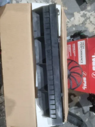 E46 M3 Oil Cooler Shroud BMW (17-21-2-229-744)