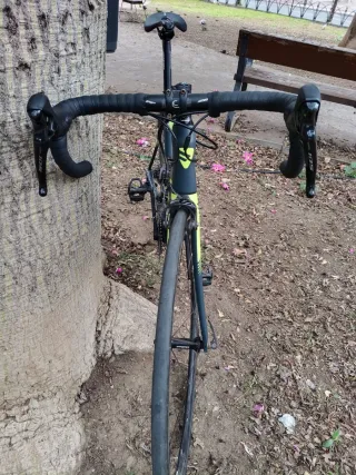 Bicicleta de carretera. Berria Belador