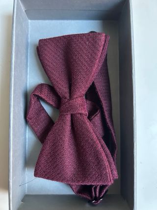 Pajarita Mango Burdeos Nueva