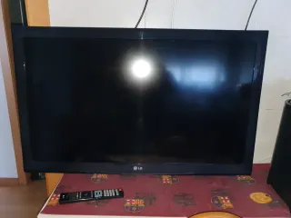 Televisor LG 42LE4500