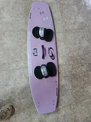 Tabla kitesurf Airush Sailboards Tarifa