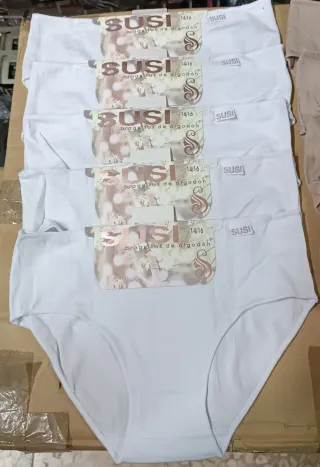 Bragas Susi Niña 4 bragas 5€