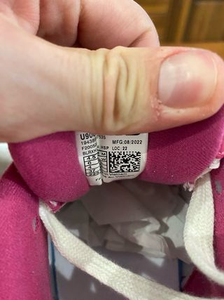 New Balance 9060 Rosa e Bianco